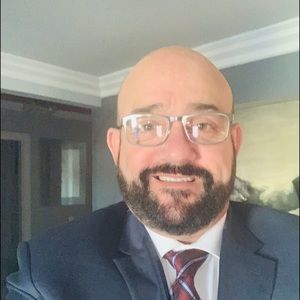 Meet your Posher, Bobby